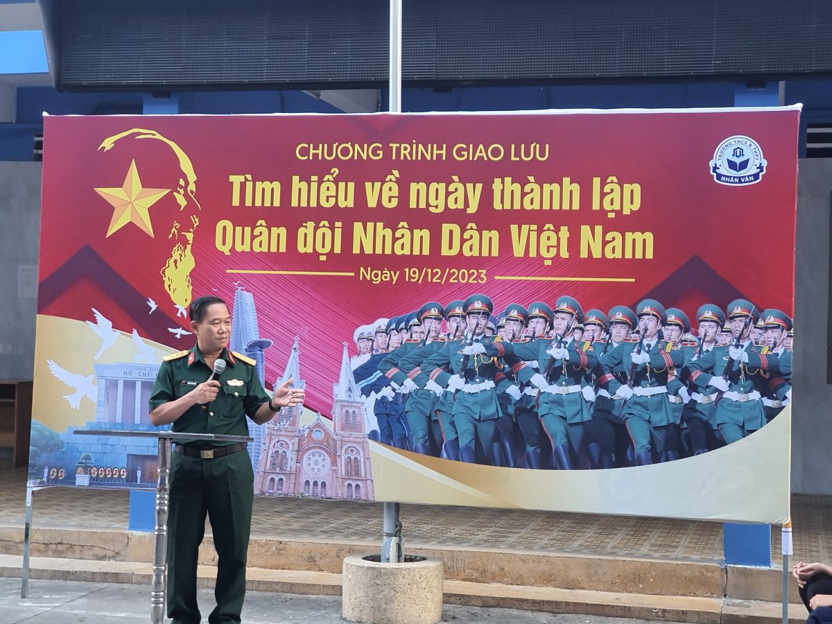 Sinh hoạt chuyên đề "Tìm hiểu về ngày thành lập Quân đội Nhân Dân Việt Nam"